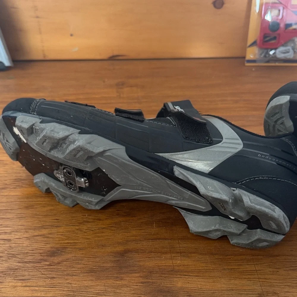Specialized Black and Gray Athletic Shoes - Picture 5 of 15